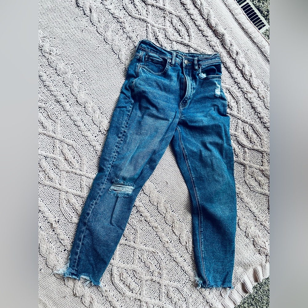 American Eagle stretch mom jeans